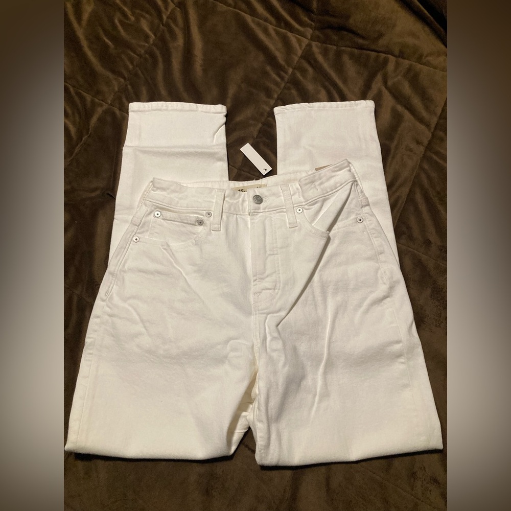Madewell Curvy Perfect Vintage White Jeans, new with tags, size 26, comfy